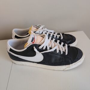 Nike Men's Blazer Low '77 Sneakers Size 13